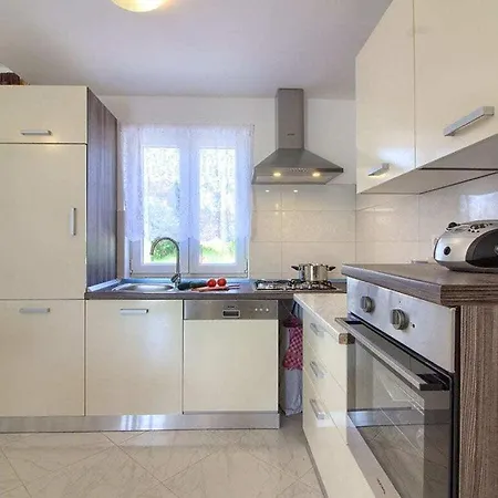 Seve With Private Pool, 4km Beach וילה